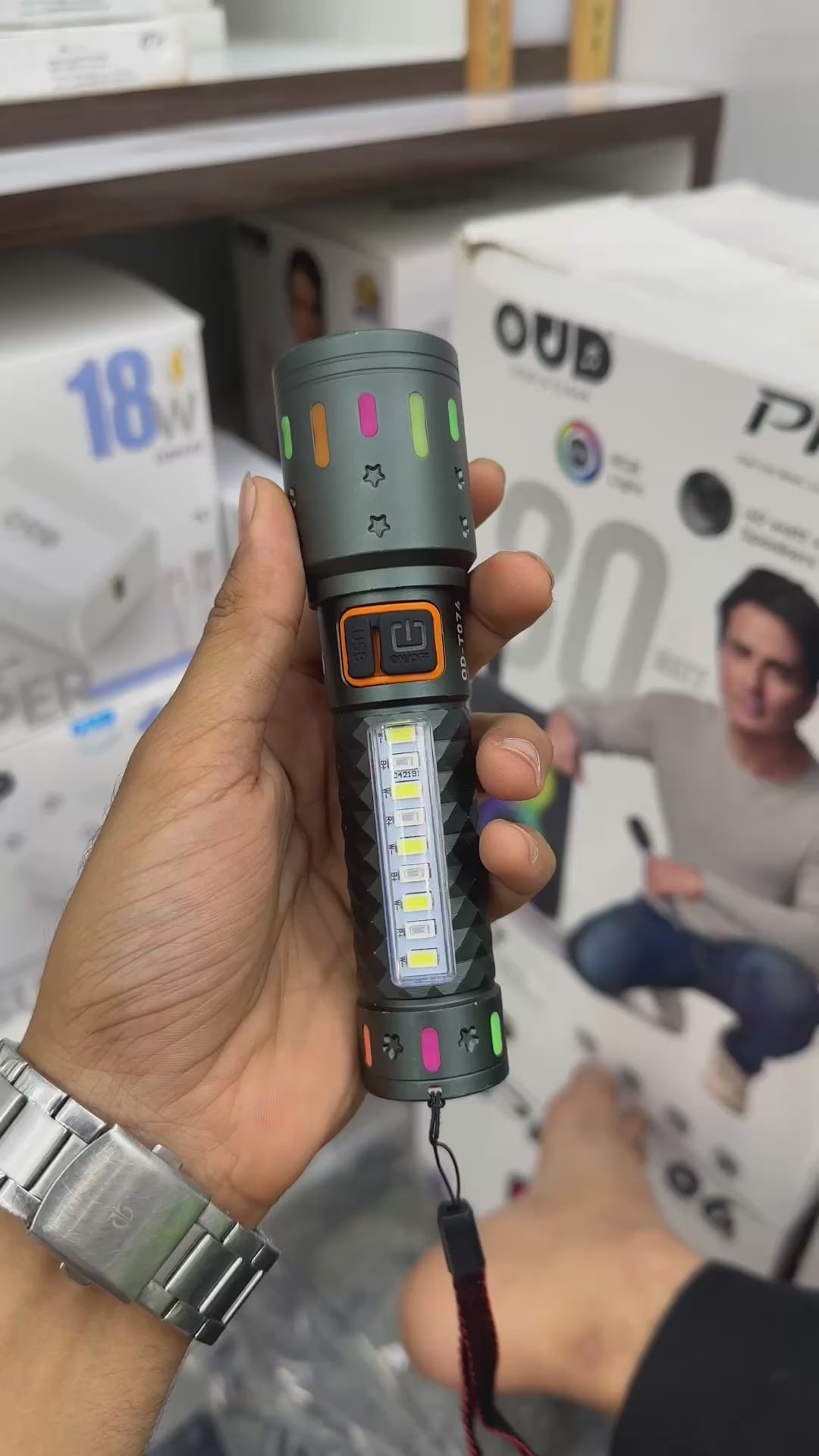 OUD T074 ZOOM TORCH 🔦